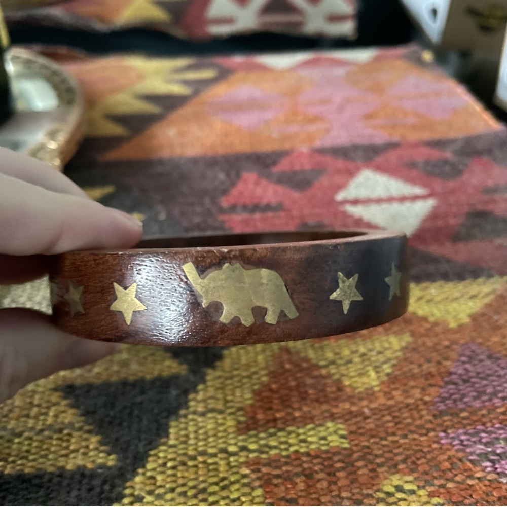Indian wood brass elephant & stars bangle